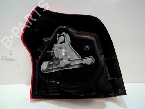 Used Right taillight Right taillight 37307021 37307021