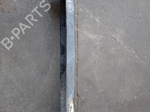 Used Rear bumper reinforcement Rear bumper reinforcement 37622981 37622981
