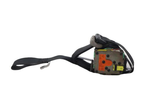 front-left-seatbelt-toyota-yaris-_p9_-2005-2006-2007-2008-2009-2010-2011-2012-2013-2014-37349224 main image