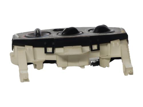 Used Climate control Climate control 37802038 37802038