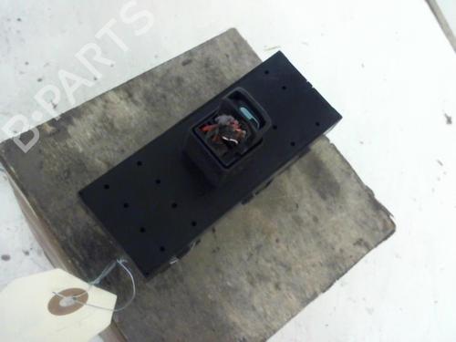 Left front window switch VW PASSAT B6 (3C2) 1.9 TDI | BP37299089I27 - Image 2