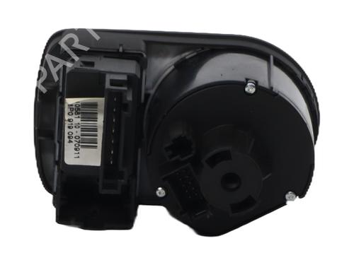 headlight-switch-audi-a3-8p1-2003-2004-2005-2006-2007-2008-2009-2010-2011-2012-2013-37334853 main image
