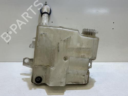 Used Windscreen washer tank Windscreen washer tank 37622446 37622446