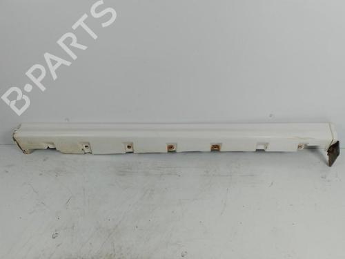 Used Left sideskirt Left sideskirt 37621058 37621058