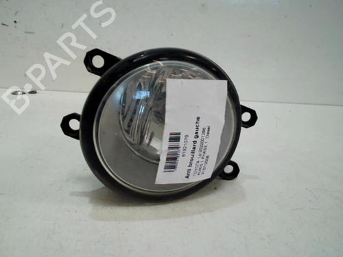 left-front-fog-light-toyota-auris-_e15_-2006-2007-2008-2009-2010-2011-2012-2013-37311388 main image