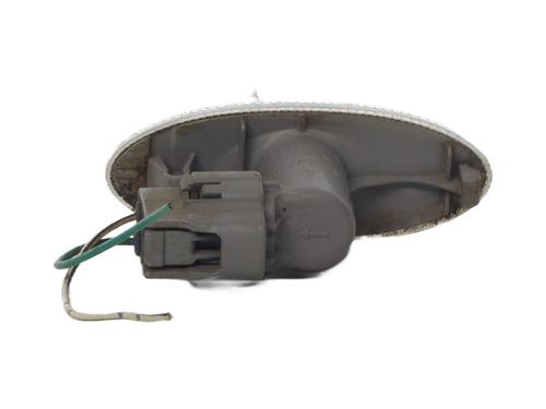 right-front-indicator-toyota-yaris-_p9_-2005-2006-2007-2008-2009-2010-2011-2012-2013-2014-37346667 main image