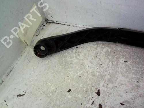 front-windshield-wiper-arm-opel-insignia-a-g09-2008-2009-2010-2011-2012-2013-2014-2015-2016-2017-37305113 main image