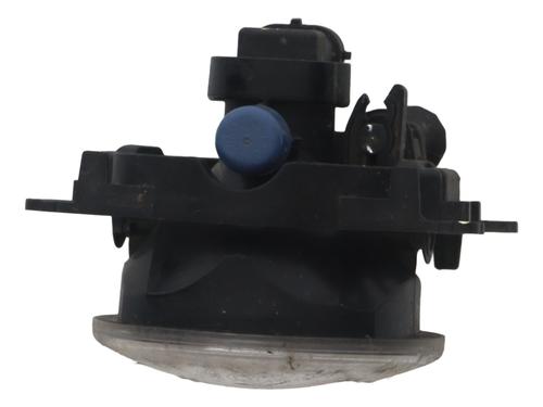 left-front-fog-light-dacia-lodgy-js_-2012-37341193 main image