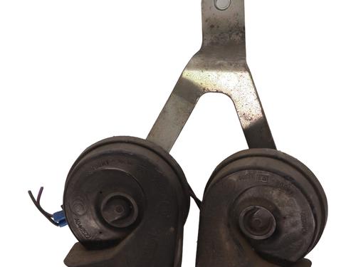 horn-alfa-romeo-mito-955_-2008-2009-2010-2011-2012-2013-2014-2015-2016-2017-2018-37333524 main image