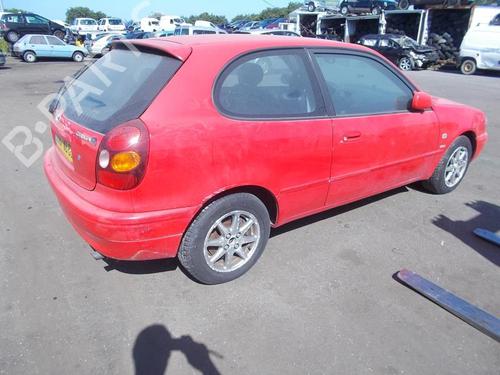 Brugte TOYOTA COROLLA (_E12_) 4799067