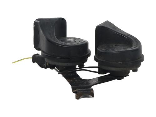 horn-citroen-ds5-2011-2012-2013-2014-2015-2016-37337420 main image