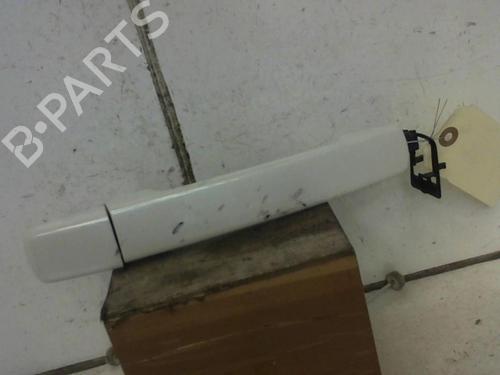 Used Front right exterior door handle Front right exterior door handle 37302579 37302579