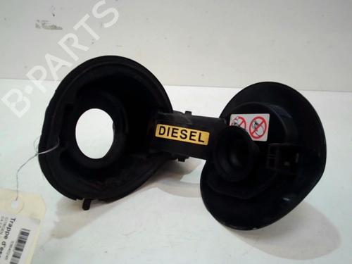 fuel-flap-citroen-c4-ii-nc_-2009-37308007 main image