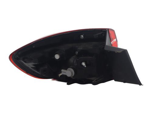 Used Right taillight Right taillight 37345072 37345072