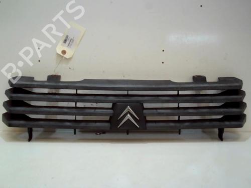 Used Grille Grille 37619693 37619693