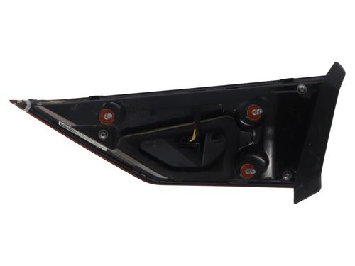 left-tailgate-light-audi-q3-f3b-2018-37343137 main image