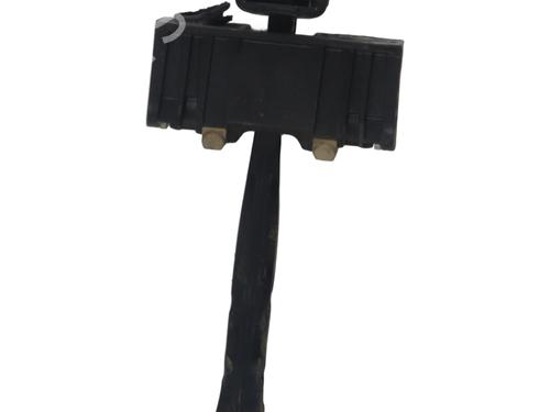 hingedoor-check-strap-bmw-1-f20-2011-2012-2013-2014-2015-2016-2017-2018-2019-37343261 main image