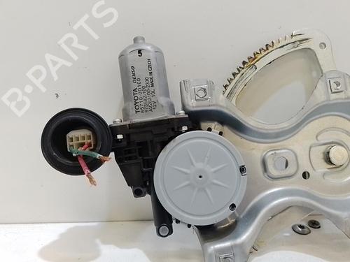 front-right-window-mechanism-toyota-yaris-_p13_-2010-2011-2012-2013-2014-2015-2016-2017-2018-2019-2020-37317163 main image