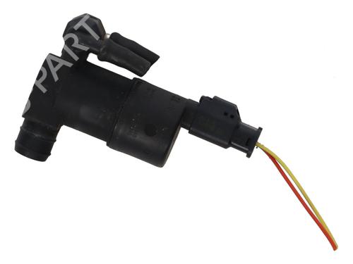 Washer pump PEUGEOT 2008 I (CU_) 1.2 THP 110 / PureTech 110 | BP37334200E24 - Image 4