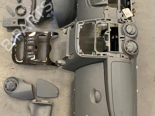 airbag-kit-dacia-duster-hs_-2010-2011-2012-2013-2014-2015-2016-2017-2018-37619002 main image