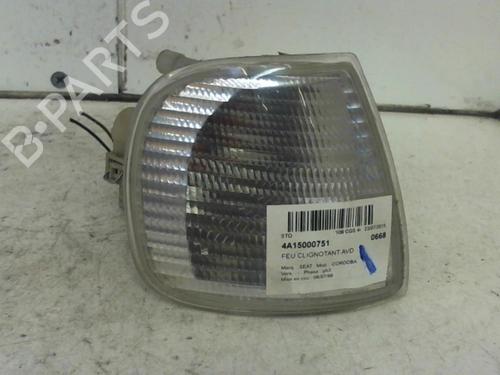 Used Right front indicator Right front indicator 37296592 37296592