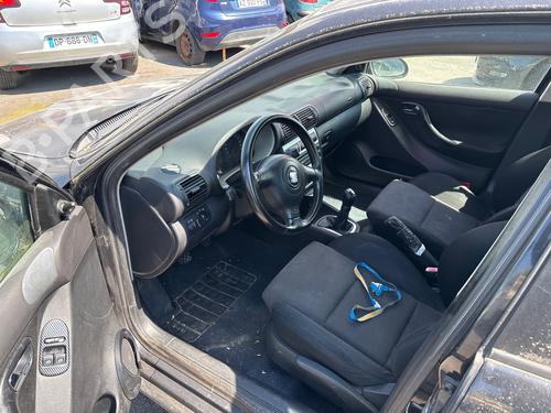 Left headlight SEAT LEON (1M1) 1.9 TDI | BP37348417C28 - Image 12