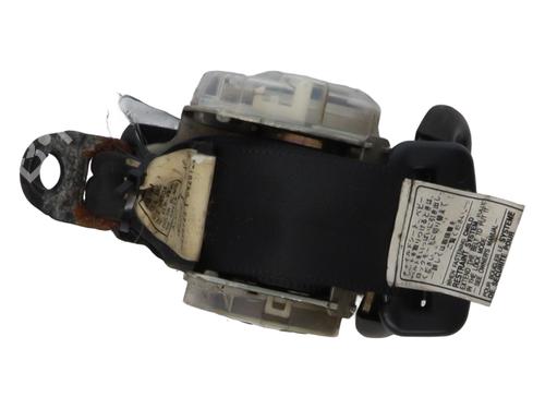 rear-left-seatbelt-toyota-yaris-_p1_-1999-2000-2001-2002-2003-2004-2005-37327575 main image