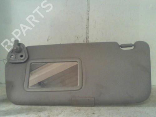 Used Right sun visor Right sun visor 37304067 37304067