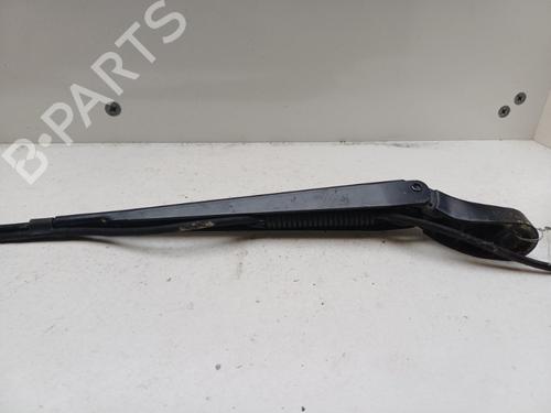 Used Front windshield wiper arm Front windshield wiper arm 37321750 37321750