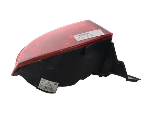 left-taillight-alfa-romeo-giulietta-940_-2010-2011-2012-2013-2014-2015-2016-2017-2018-2019-2020-37344982 main image