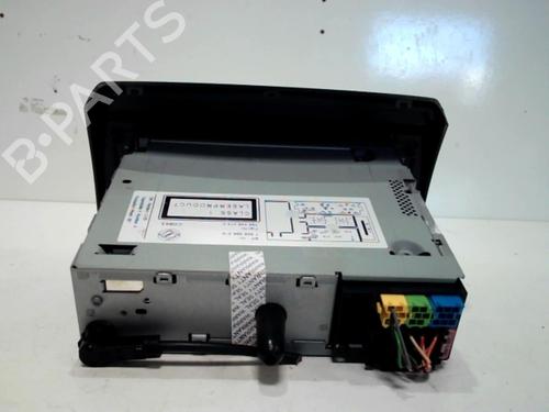 Used Radio Radio 37306912 37306912