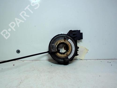 squib-airbag-vw-touran-1t1-1t2-2003-2004-2005-2006-2007-2008-2009-2010-2011-37302271 main image