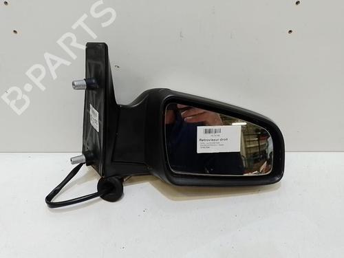 Retrovisor derecho Retrovisor derecho 37318373 37318373
