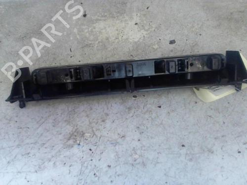 Used Third brake light Third brake light 37303857 37303857