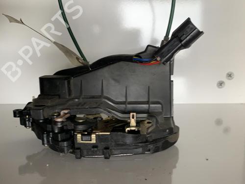 Used Front left lock Front left lock 37298142 37298142