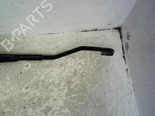 front-windshield-wiper-arm-opel-insignia-a-g09-2008-2009-2010-2011-2012-2013-2014-2015-2016-2017-37305114 main image