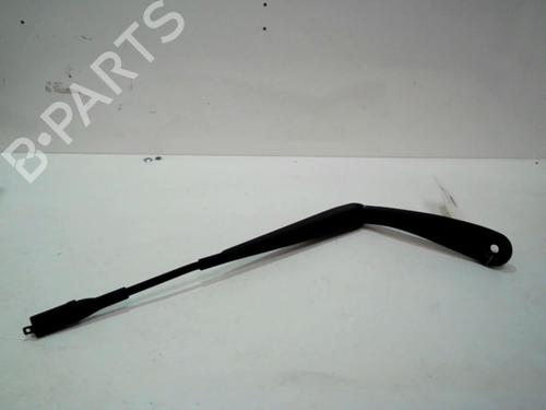 front-windshield-wiper-arm-mercedes-benz-a-class-w176-2012-2013-2014-2015-2016-2017-2018-37307029 main image