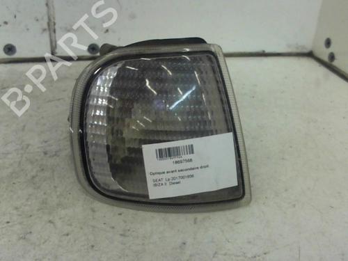 Used Right front indicator Right front indicator 37300575 37300575