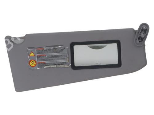 Used Right sun visor Right sun visor 39257216 39257216
