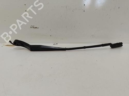 Used Front windshield wiper arm Front windshield wiper arm 37314268 37314268