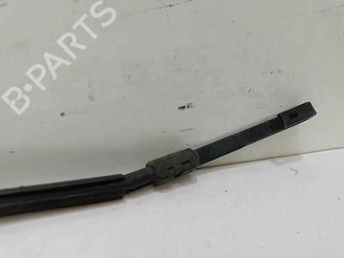 Used Rear windshield wiper arm Rear windshield wiper arm 37315300 37315300