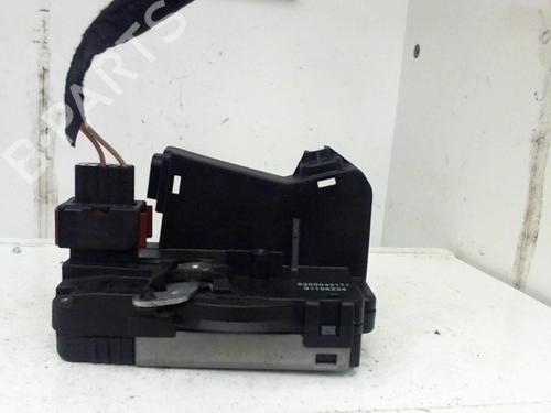 Front right lock RENAULT TRAFIC II Van (FL) 2.0 dCi 90 (FL0H, FL00, FL01, FL0M, FL0P, FL0S) | BP37299892C97 - Image 3
