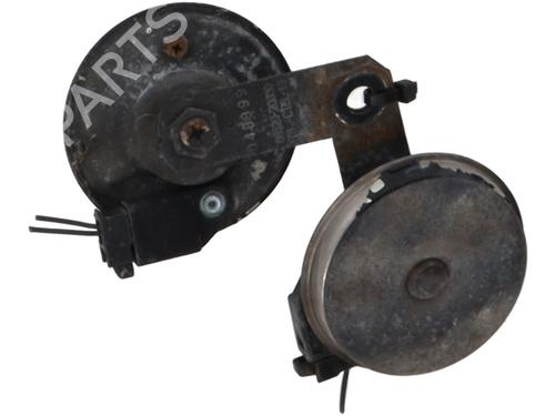 Horn Horn TOYOTA RAV 4 III (_A3_) 2.2 D 4WD (ALA30_, ALA30R) (136 hp) 37329905 37329905