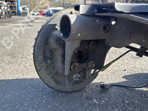 Used Rear axle Rear axle 37616447 37616447