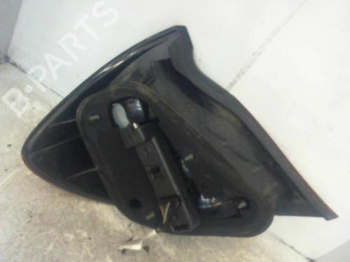 right-taillight-mercedes-benz-c-class-coupe-cl203-2001-2002-2003-2004-2005-2006-2007-2008-2009-2010-2011-37298575 main image