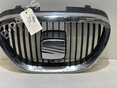 grille-seat-altea-5p1-2004-2005-2006-2007-2008-2009-2010-2011-2012-2013-2014-2015-37340675 main image