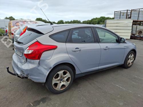 Pièces Détachées Usagées FORD FOCUS III Saloon    4802758