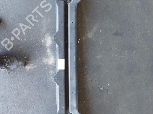 Used Front bumper reinforcement Front bumper reinforcement 37622691 37622691