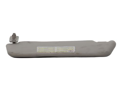 Used Right sun visor Right sun visor 37332209 37332209