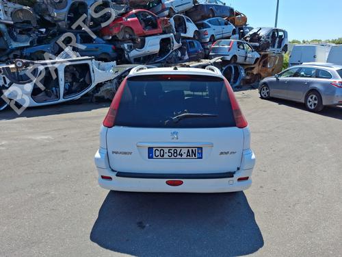 Left headlight PEUGEOT 206 SW (2E/K) 1.4 HDi | BP37337580C28 - Image 12
